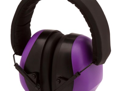 Pyramex VGPM8065C Venture Gear V80 Muff Foam 26 dB 32 dB Over the Head Purple/Black Adult 1 Pair