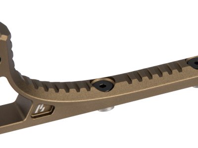 Strike LINKCFGFDE Link Curved ForeGrip AR-Platform Flat Dark Earth Aluminum