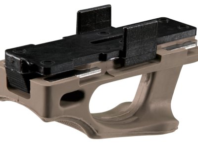 Magpul MAG020-FDE Ranger Plate  Made of Stainless Steel w/ Overmolded Santoprene Rubber & Flat Dark Earth Finish for 5.56x45mm NATO USGI 30-Round Aluminum Magazine/3 Per Pack