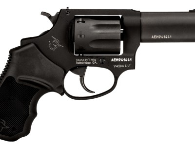 Taurus 2942M031UL 942 Ultra-Lite 22 WMR 8rd 3″ Matte Black Finish Barrel, Matte Black Finish Cylinder, Black Anodized Finish Aluminum Frame & Finger Grooved Black Polymer Grip