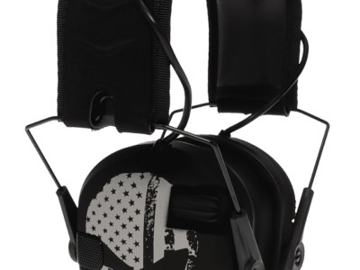 Walker’s WPRSEMFSPUN Razor Slim Electronic Freedom Muff 23 dB Over the Head Black w/Distressed Punisher Flag Polymer