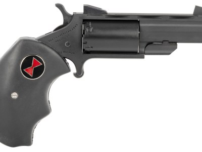 North American Arms BWMCRK Black Widow  22 WMR 5 Shot 2″ Matte Black Heavy Vent Rib Barrel, Matte Black Cerakote Stainless Steel Frame, Black Cylinder, Black Finger Grooved Rubber Grip, Exposed Hammer