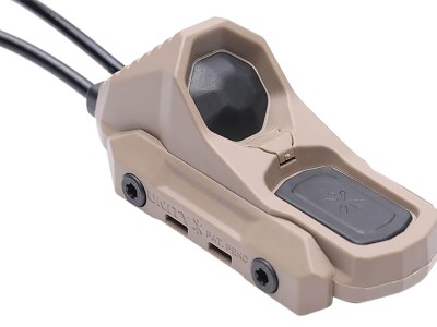Unity Tactical LLC AXNSI7F Axon  Sync  Flat Dark Earth Surefire/Crane Laser