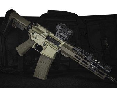 SHARK COAST SCC04021GKNL-P   556 10.5 30+1 2TN/GRN