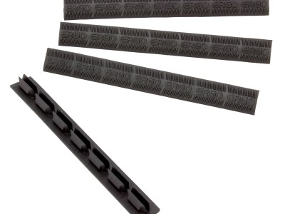 Ergo 4332BK WedgeLok Slot Cover  Black Rubber, 4 Slot Low Profile w/Aggressive Texture 4 Per Pack