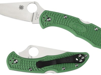 Spyderco C11FPGR Delica 4 Lightweight 2.88″ Folding Drop Point Plain VG-10 SS Blade Green Bi-Directional Texturing FRN Handle Includes Pocket Clip