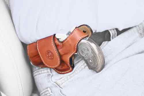 BOND ARMS DRIVING HOLSTER LH – THUMBSNAP LEATHER TAN