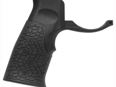 DANIEL DEF. GRIP AR-15 BLACK – WITH INTEGRATED TRIGGER GUARD