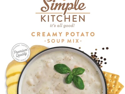ReadyWise RWSK05066 Simple Kitchen Creamy Potato Soup 8 Servings Per Pouch, 6 Per Case