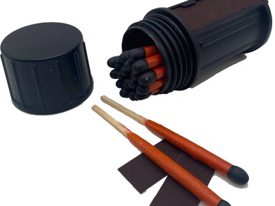 Black Beard Fire Starters MAT Stormproof Matches  Black/Red 3″ Long 20 Matches