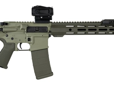Shark Coast Tactical SCC04137GKNL Grassy Knoll Bundle 5.56 NATO 30+1 16″ Black Melonite Threaded Barrel, 2-Tone Green Cerakote Aluminum Receiver w/Picatinny Rail, M-LOK Handguard, Magpul MOE SL OD Gre