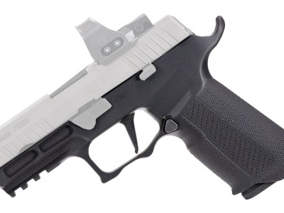 ICARUS 320_SOCOM_CRY_NON_BLK   320 SOCOM CARRY