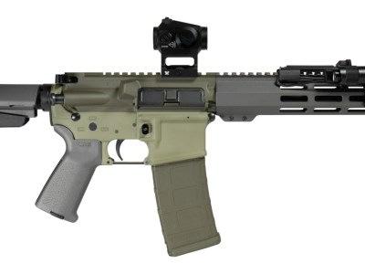 Shark Coast Tactical SCC06872BUGBR300P Bug Bear Bundle 300 Blackout 30+1 10″ Threaded Barrel, Aluminum Receiver w/Picatinny Rail, M-LOK Handguard, Polymer SB Tactical SBA3 Brace, Streamlight ProTac Ra