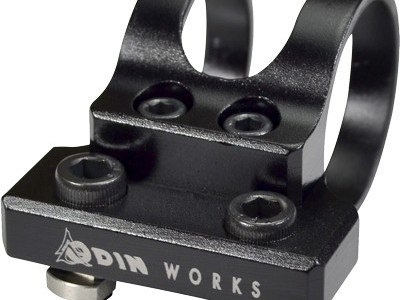 ODIN FLASHLIGHT MOUNT M-LOK – FOR MOST 1″ FLASHLIGHTS
